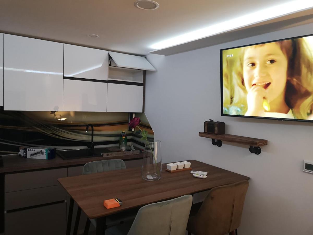 Ella Apartament *