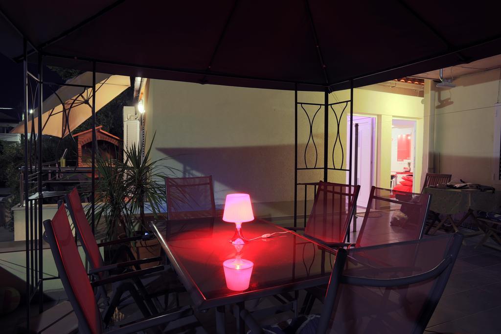 Apartament Ella *