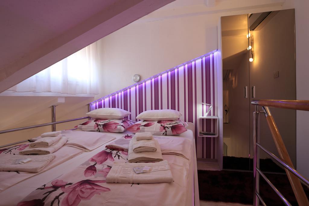 Apartament Ella *